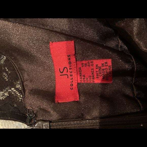 JS Collections long black lace dress - Picture 8 of 8